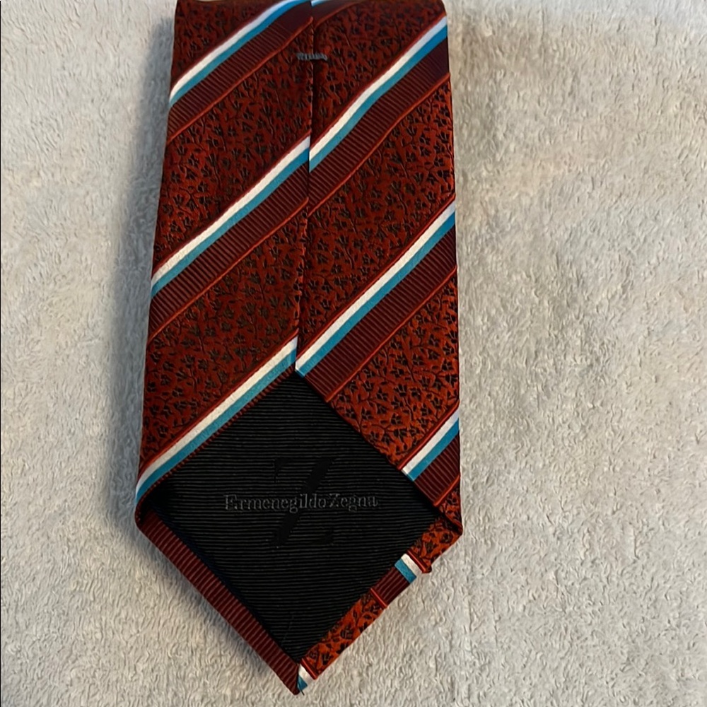 Ermenegildo Zegna Red and Black Tie with Diagonal Stripes
